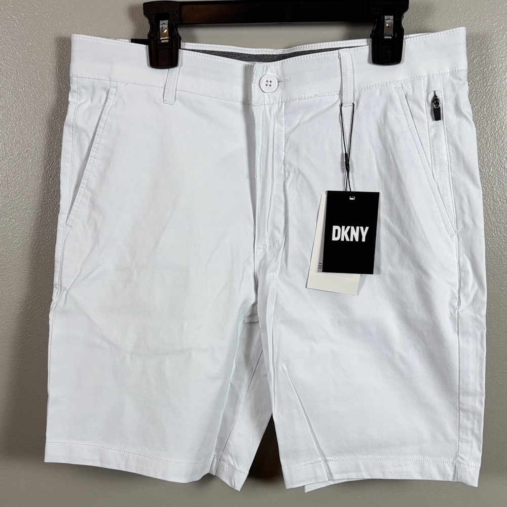 DKNY Men's Flat Front Stretch Shorts in Crisp White